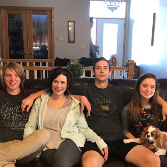 Closet Clear out News!!๐๐Meet your Posher๐๐ - Picture 14 of 16